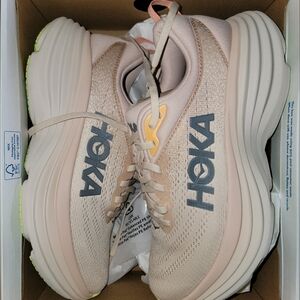 Hoka Bondi 8 Cream Size 8.5